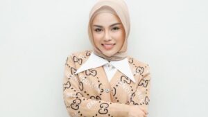 Bebas dari Penjara, Medina Zein Memulai Hidup dengan Rp 300 Ribu